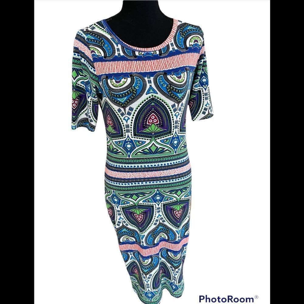 Lularoe Julia patterned sheath dress, size XS.